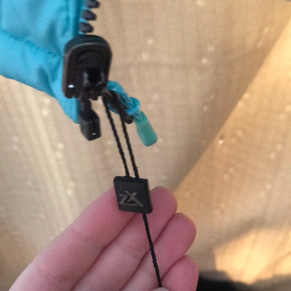 Coat - Picture 5 of 7